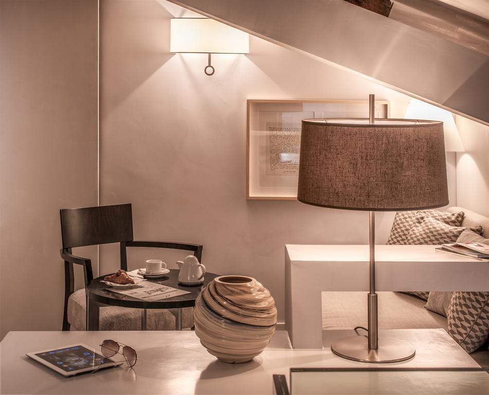 47Luxurysuites - Trevi โรม ห้อง รูปภาพ